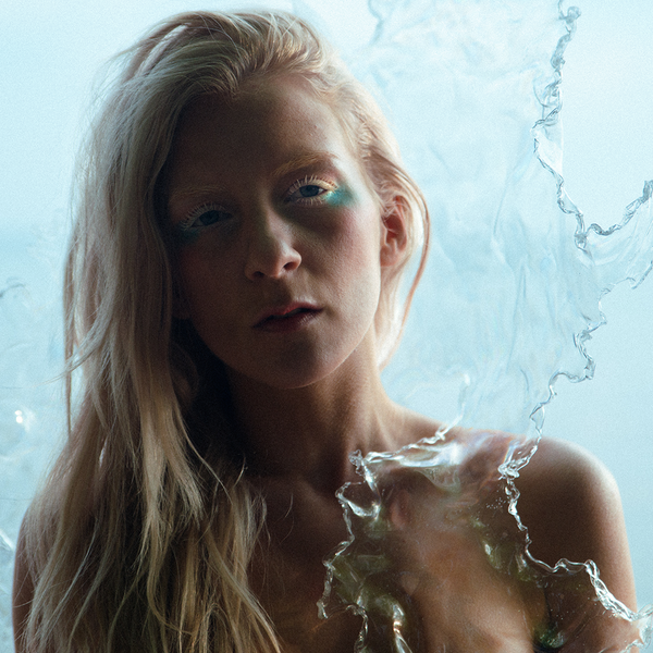 ionnalee | iamamiwhoami