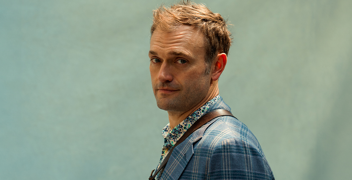 Tickets A SOLO EVENING OF MUSIC WITH CHRIS THILE,  in Berlin