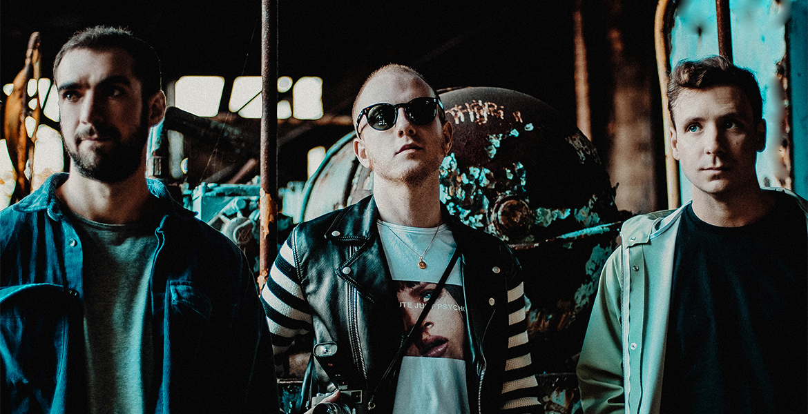Tickets Two Door Cinema Club, 15th Anniversary Tour in Hamburg